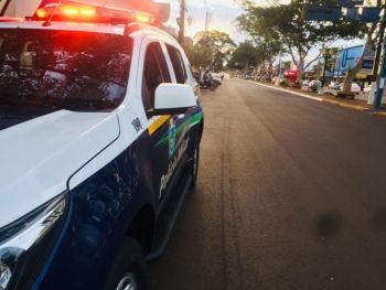 Mulher sai para trabalhar e é assaltada no centro
