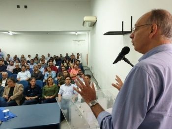 Prefeito Hélio Peluffo apresenta revisão do Plano Diretor em Ponta Porã