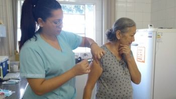 Sesau alerta para fim da vacinação contra a gripe na próxima sexta