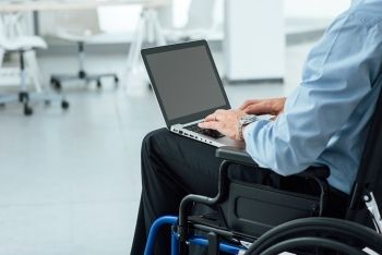 Sesi oferece 13 vagas para pessoas com deficiência