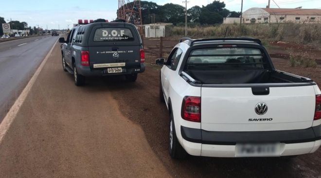 Homem é preso em Dourados com veículo roubado em MG