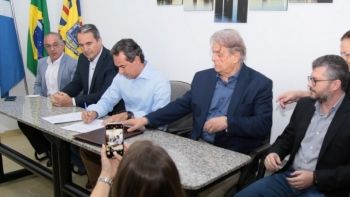 Marquinhos Trad sanciona regulamenta&ccedil;&atilde;o de servi&ccedil;o e inspe&ccedil;&atilde;o municipal para produtores