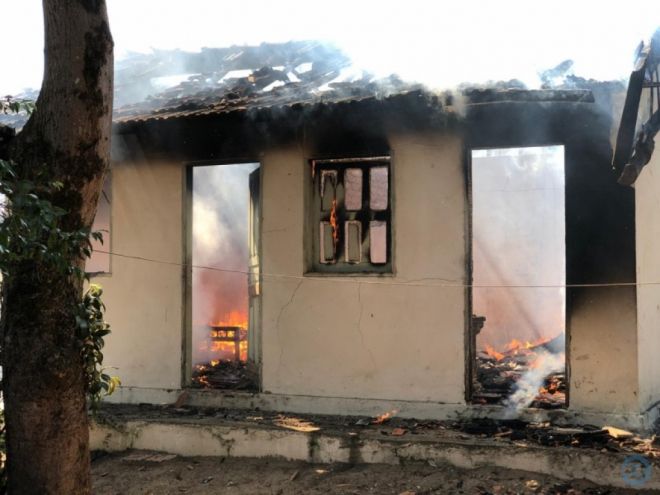 Em seu aniversário, idoso tem casa destruída por incêndio