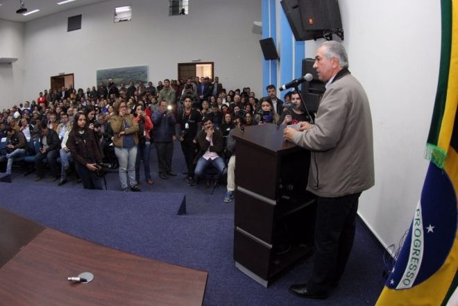Reinaldo Azambuja investe em sa&uacute;de, cultura, esporte e infraestrutura