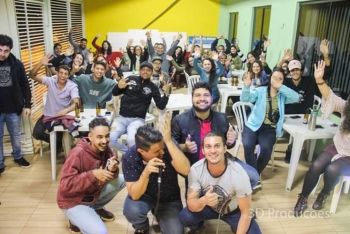 Grupo de Stand Up promete inovar as night de Campo Grande