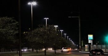 Avenida Euler de Azevedo recebe revitaliza&ccedil;&atilde;o e ilumina&ccedil;&atilde;o de LED