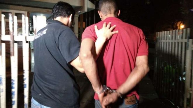 Homem é preso após assaltar motorista de APP