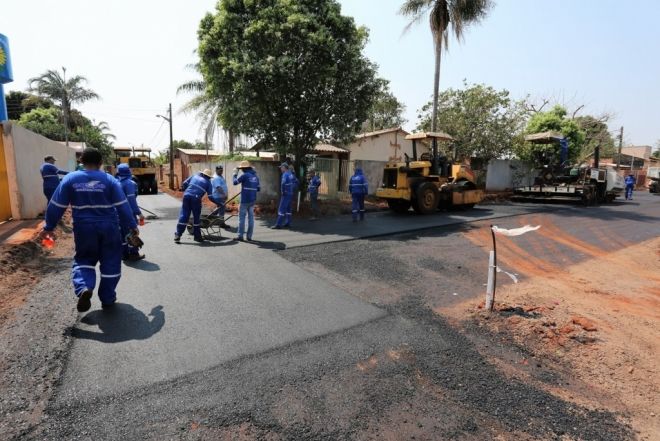 Com término de asfalto no Anache, obras avançam no Nova Lima 