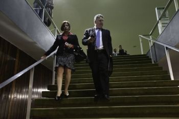 Polícia prende novamente ex governadores Garotinho e Rosinha 