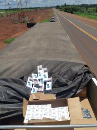 PRF apreende 163 mil maços de cigarro