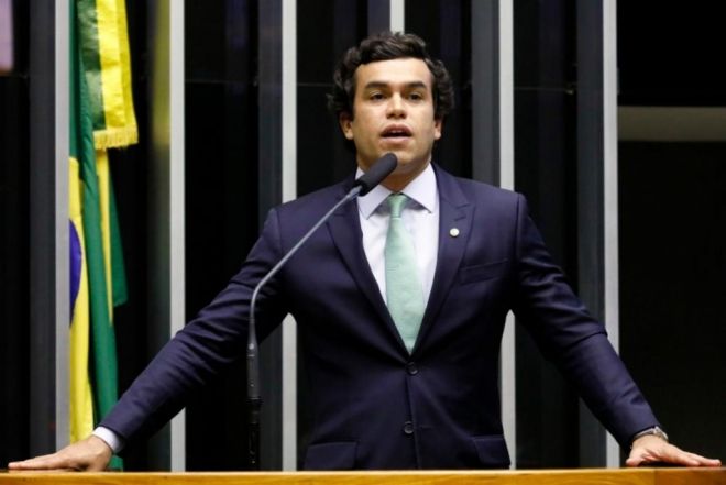 Beto Pereira assume liderança do partido em Brasília