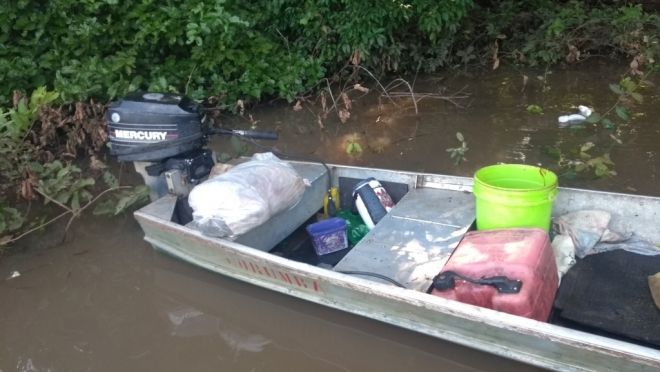 Pescador é flagrado durante Piracema e foge 