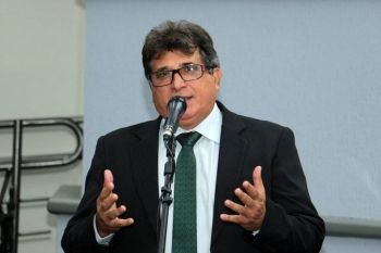 PSDB busca vereador Ademir Santana e sonda deputado Jamilson Name