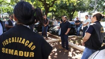 Fiscais vão às ruas para cumprir toque de recolher em Campo Grande
