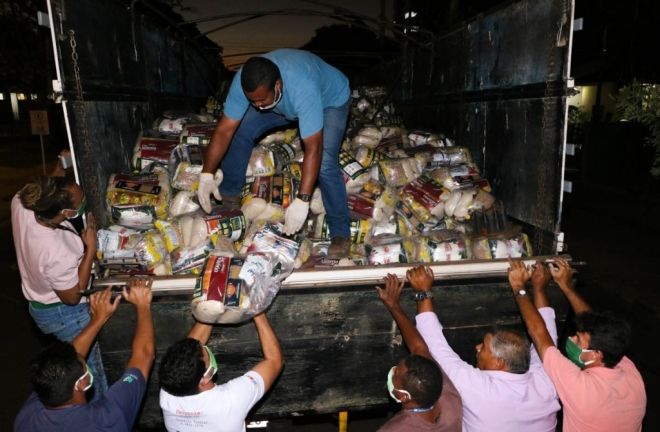 Prefeitura recebe cestas básicas para ajudar famílias em vulnerabilidade 
