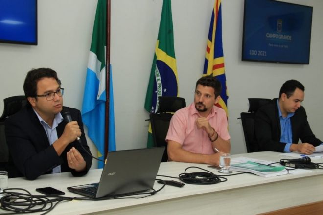 Audiência pública na Câmara de Campo Grande sobre orçamento 2021