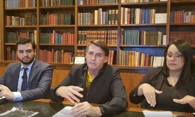 Bolsonaro garante quarta e quinta parcela do auxílio emergencial