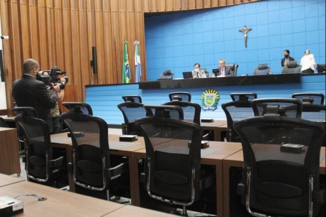 A Assembleia Legislativa de Mato Grosso do Sul encaminhou em nome da Casa de Leis, uma Moção de Pesar ao jornalista Pierre Adri,