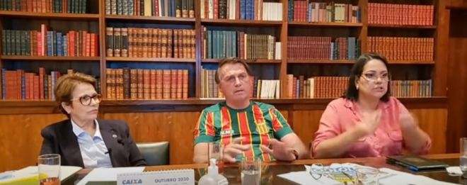 Bolsonaro declara apoio a subtenente da Capital candidata a vereadora