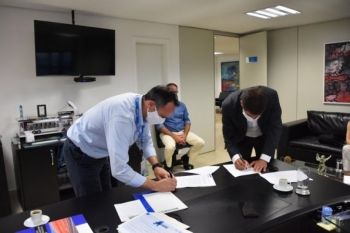 Convênio para reformas de escolas estaduais é renovando