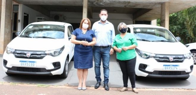Ponta Porã e Iguatemi recebem carros para desenvolver ações sociais