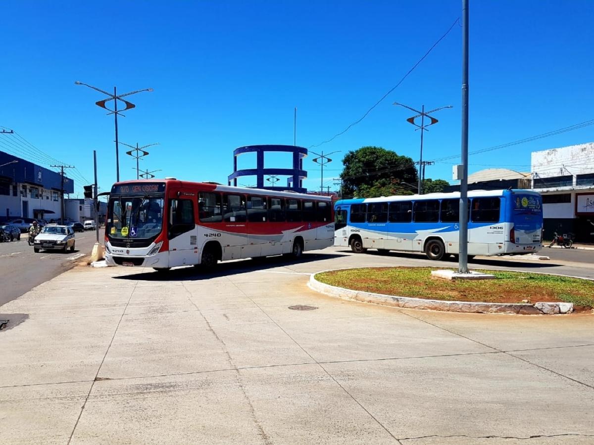 Ônibus 