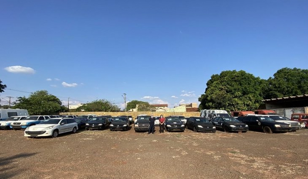 Leilão da SAD têm 144 lotes de veículos e sucatas