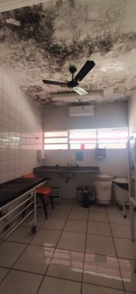 Enchentes e posto de saúde alagado são fiscalizados por vereadora
