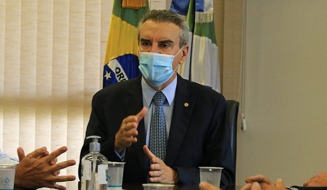 Paulo Corrêa assume como governador em exercício de MS