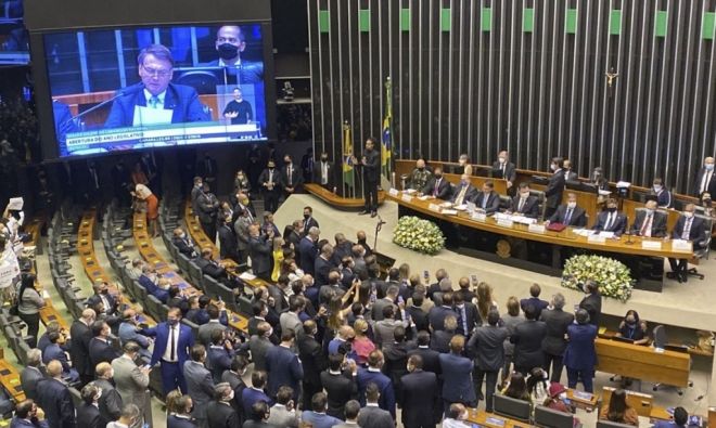 Presidente pede aprovação de reformas em mensagem ao Congresso Nacional