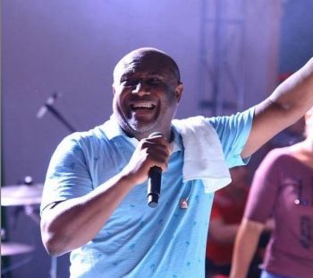 Covid-19: Morre o cantor gospel Irmão Lázaro