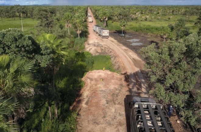 Agesul implanta desvios em trechos de pontes queimadas no Pantanal