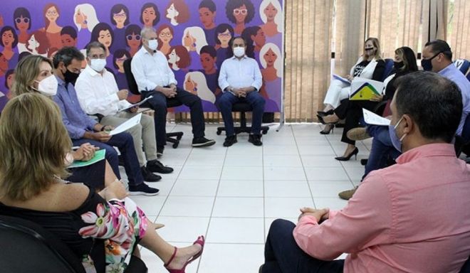 Após reunião comércio permanece fechado por mais uma semana