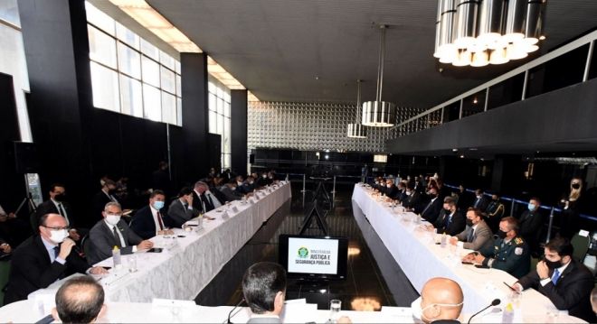 Titular da Sejusp discute segurança nas fronteiras durante reunião em Brasília