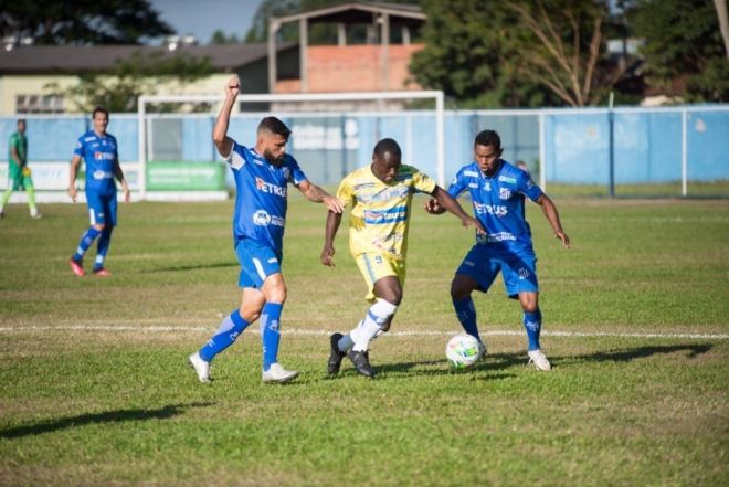 Aquidauanense Dourados
