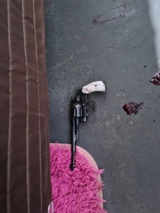 Após roubo, ladrão morre em troca de tiros com a polícia 