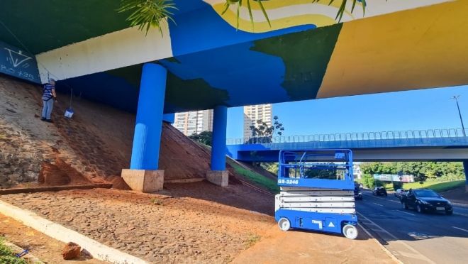 Projeto “Cores E Vias” Colore Viadutos da Capital