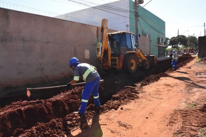 Obras de implantação de esgoto amplia serviços de saneamento beneficiando mais de 25 mil pessoas em bairros de Campo Grande