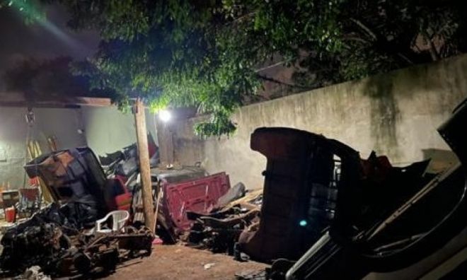 Polícia fecha desmanche clandestino de veículos na Capital