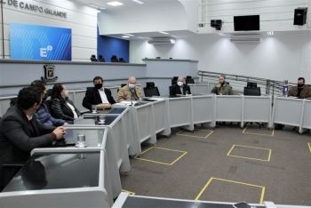 Voltas aulas: Vereadores debatem escalonamento de horário aos estudantes