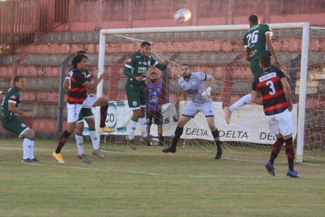 &Aacute;guia Negra Uberl&acirc;ndia
