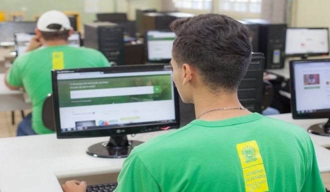 Aulas presenciais na Rede Estadual de Ensino retoma nesta segunda 