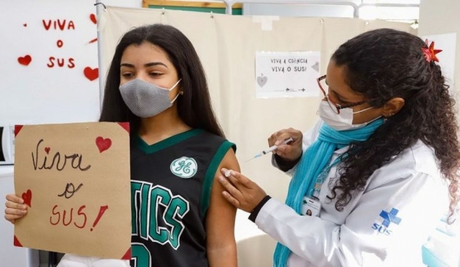 Mato Grosso do Sul dá início a vacinação de adolescentes sem comorbidades