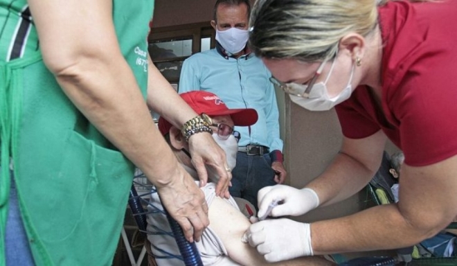 Mato Grosso do Sul alcan&ccedil;a marca de tr&ecirc;s milh&otilde;es de vacinas aplicadas 