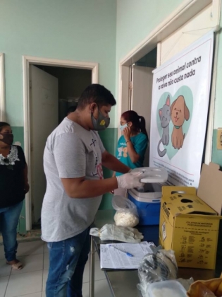 Brasil e Bolívia participam de campanha de vacinação antirrábica 