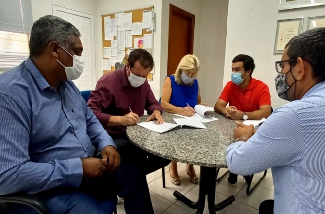 Convênio entre Agehab e prefeitura garante mais casas para a população