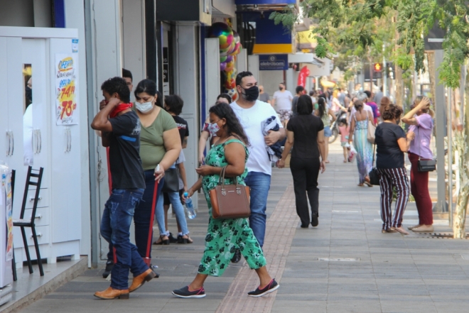 Uso de máscara ao ar livre não é mais obrigatório em Mato Grosso do Sul