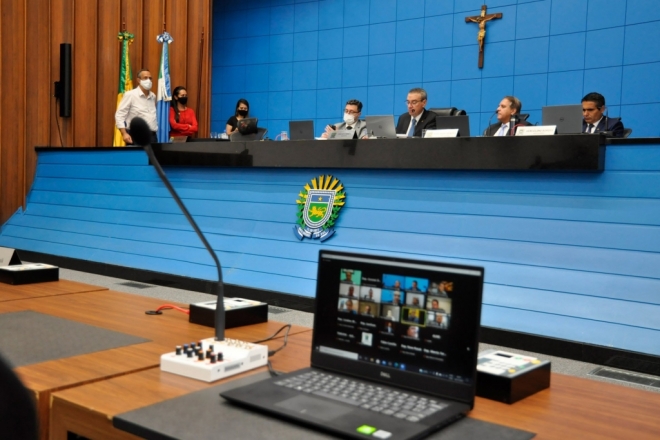 LOA, PPA e reajuste são aprovados em primeira discussão 