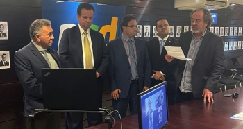 Em Brasília, juiz aposentado Odilon de Oliveira se filia ao PSD 