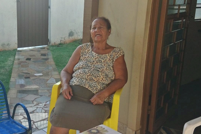 Após briga, militar aposentado mata mãe a facadas e esfaqueia irmão